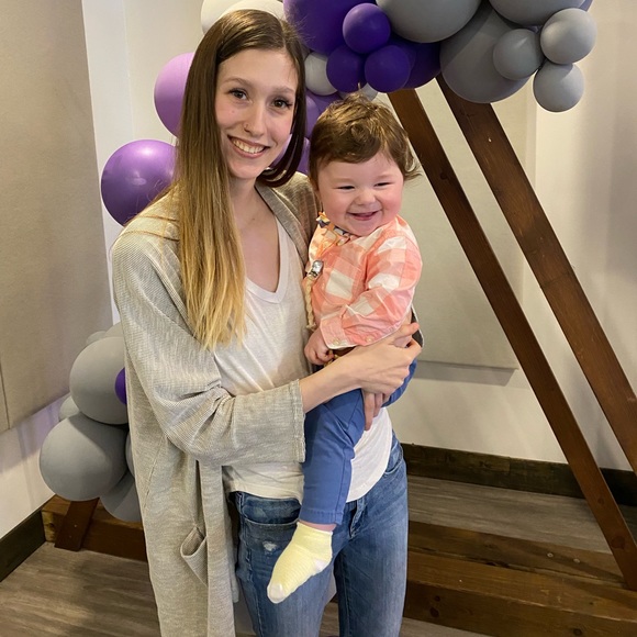 Meet your Posher, Payton - Picture 3 of 4